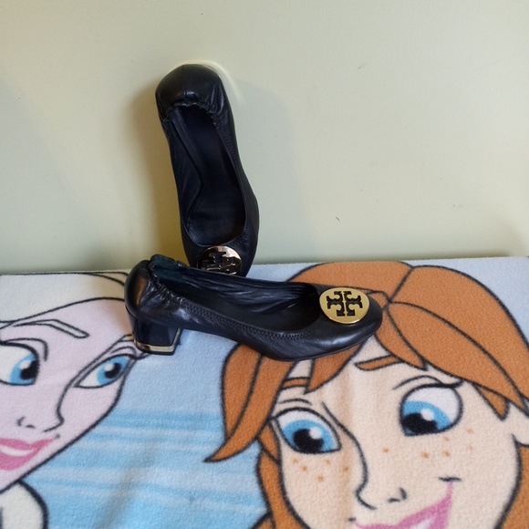AUTHENTIC TORY BURCH shoes - Picture 6 of 8